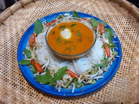 Kanom Djien Naam Ya Kratie